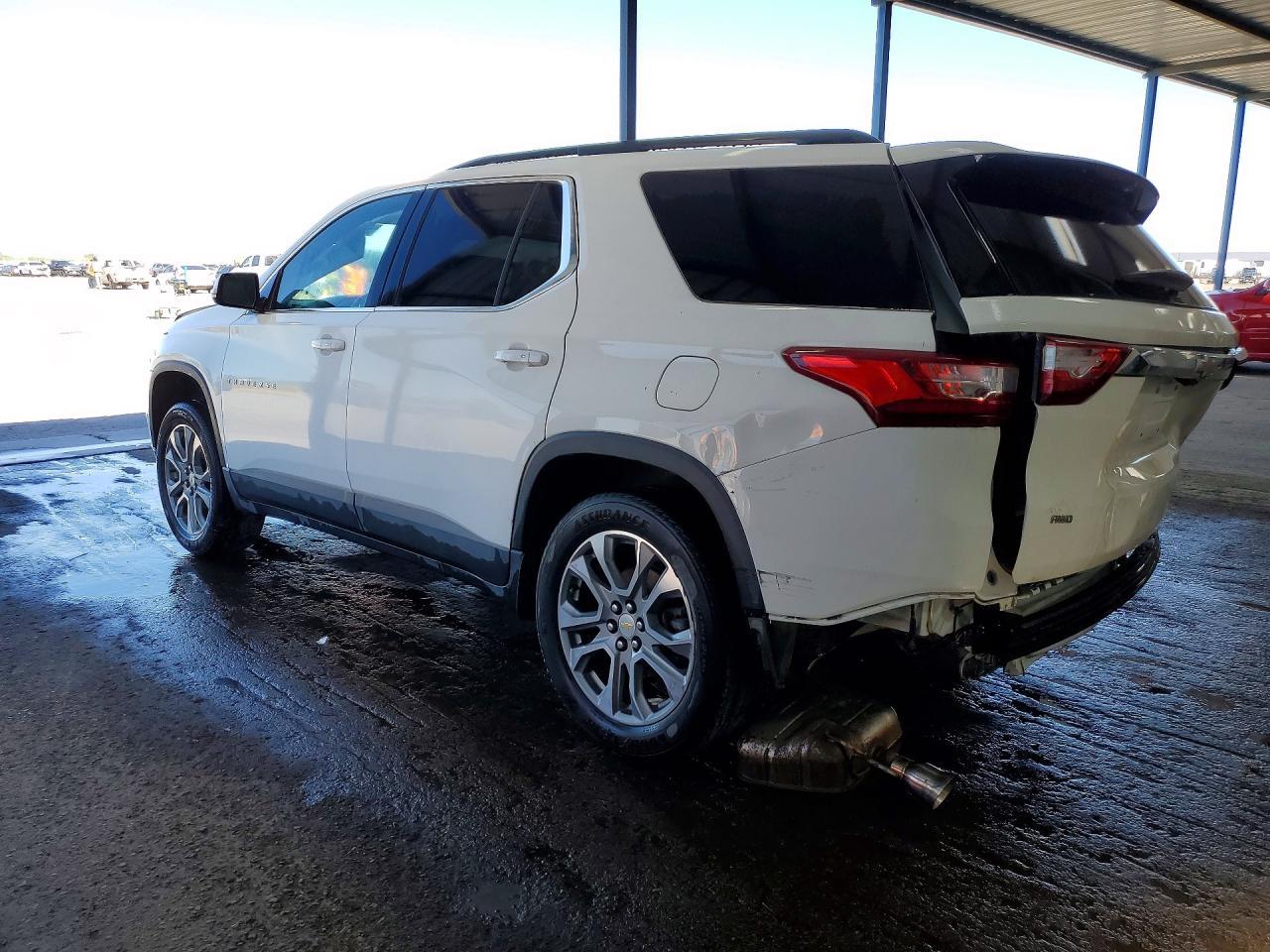 2019 Chevrolet Traverse Lt - Фото 2