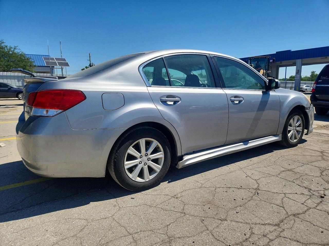 2011 Subaru Legacy 2.5I Premium - Фото 3