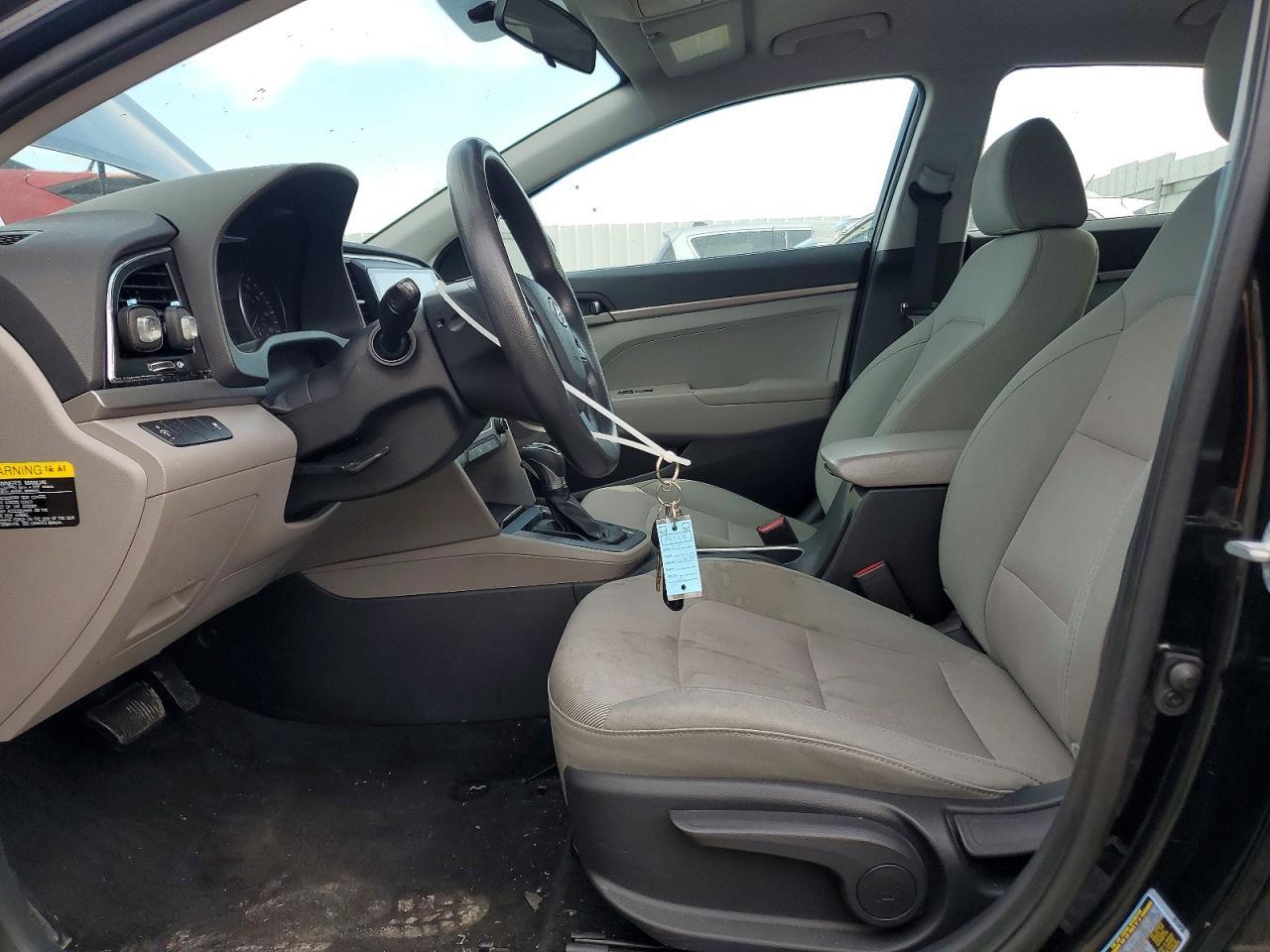 2017 Hyundai Elantra Se - Image 7