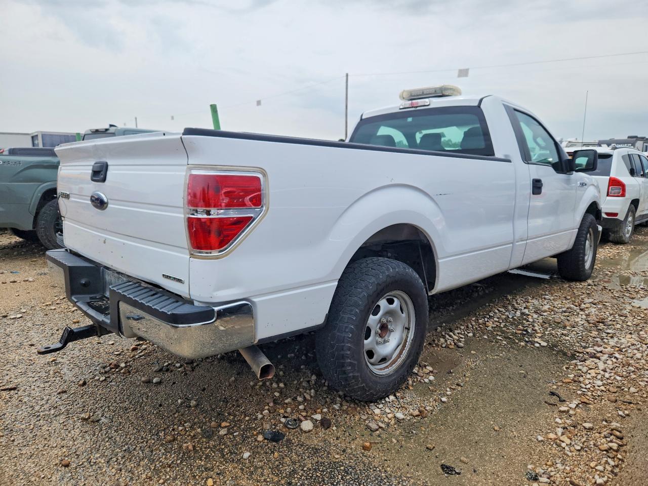 2014 Ford F150 - Image 3