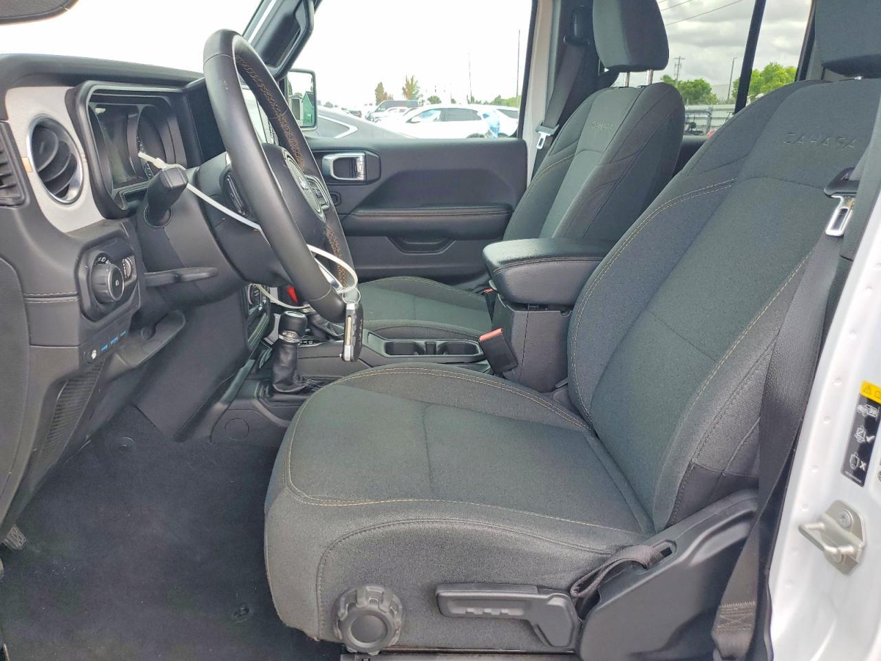 2024 Jeep Wrangler Sahara 4Xe - Фото 7