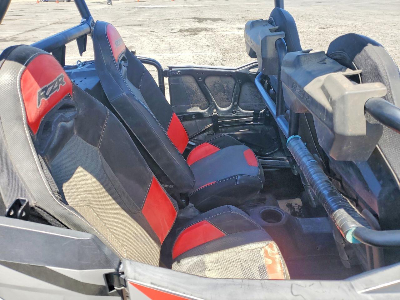 2019 Polaris Rzr Utility Vehicle - Фото 6