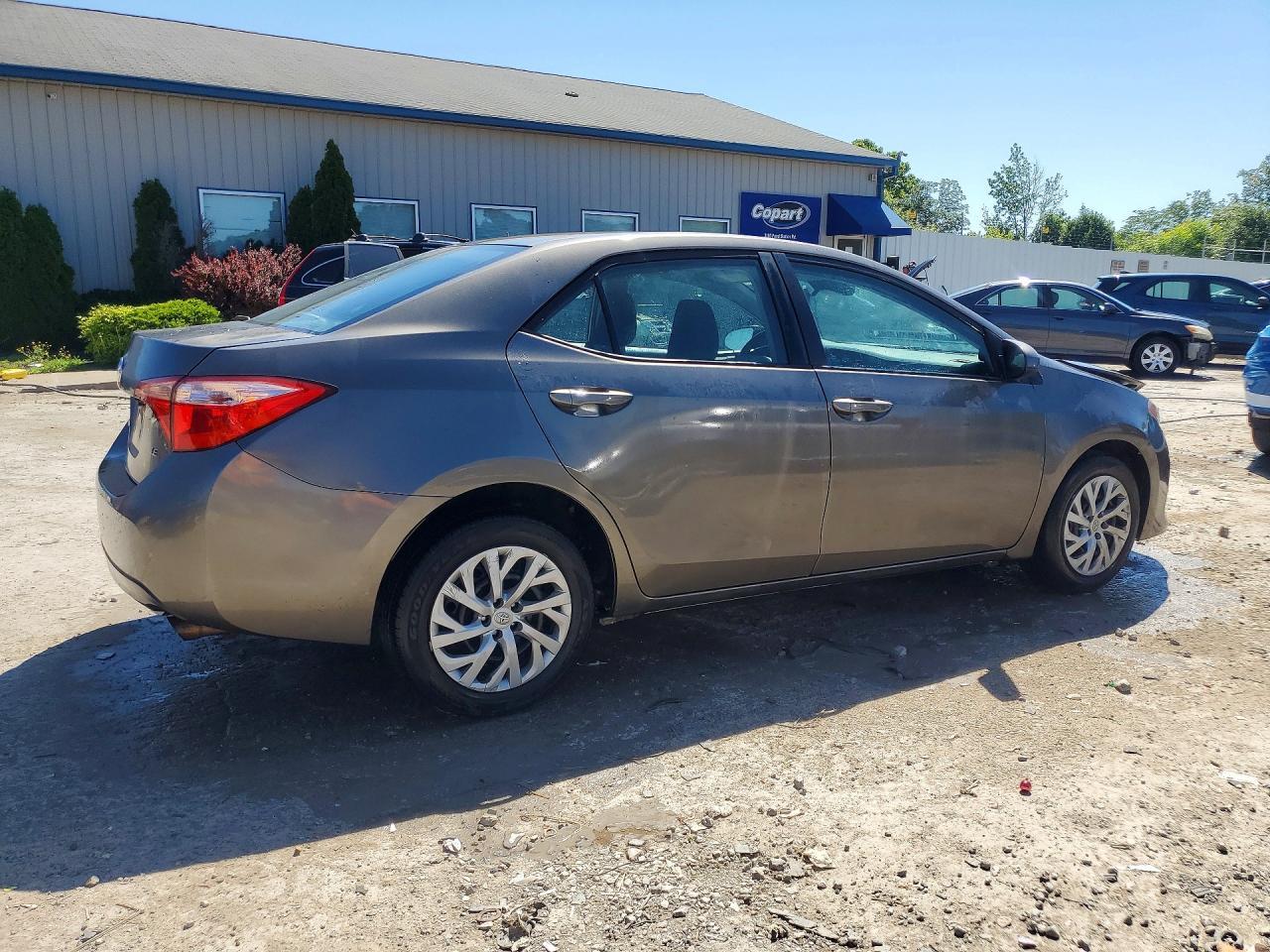 2018 Toyota Corolla L - Фото 3