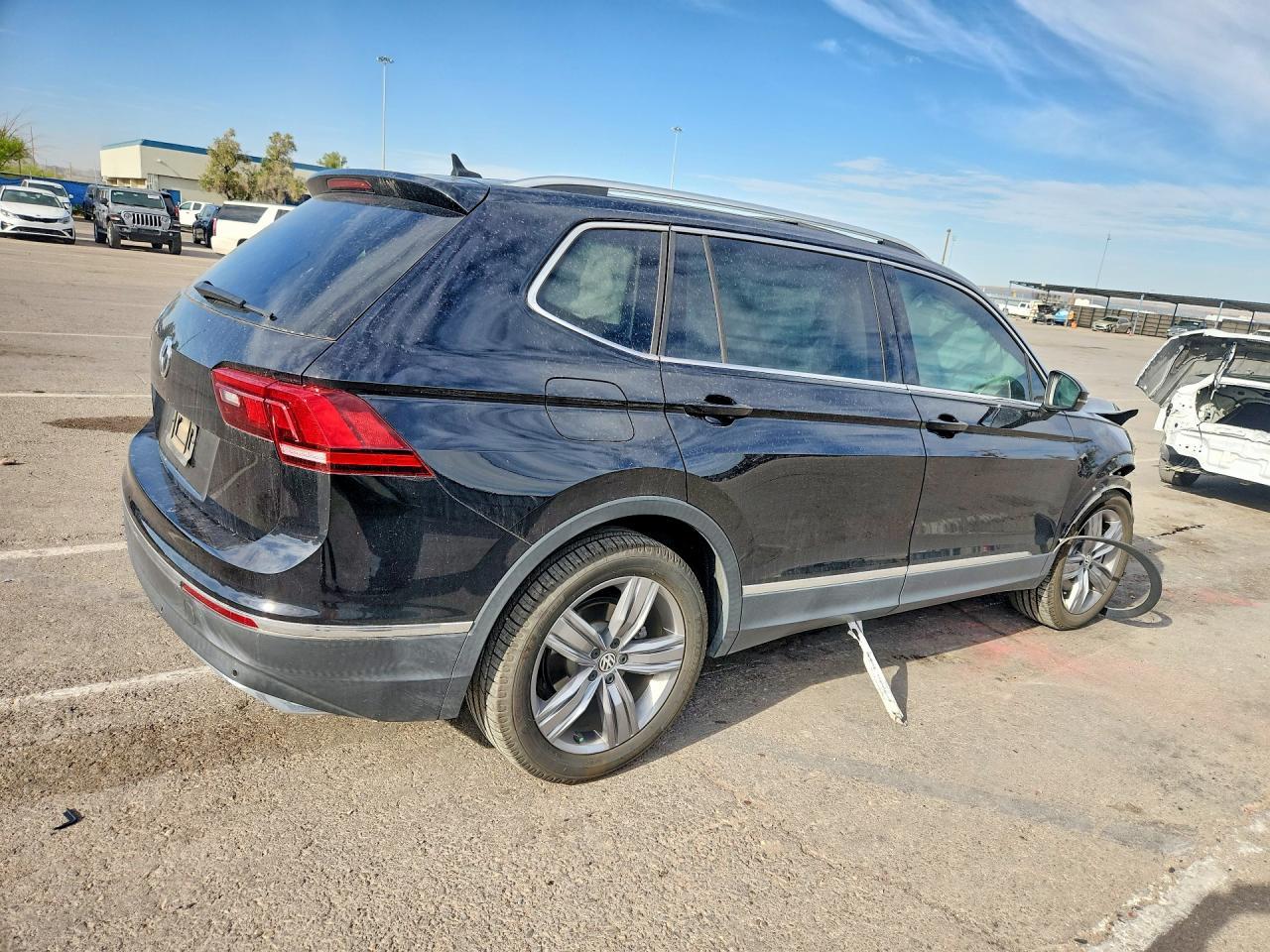 2021 Volkswagen Tiguan Se - Image 3