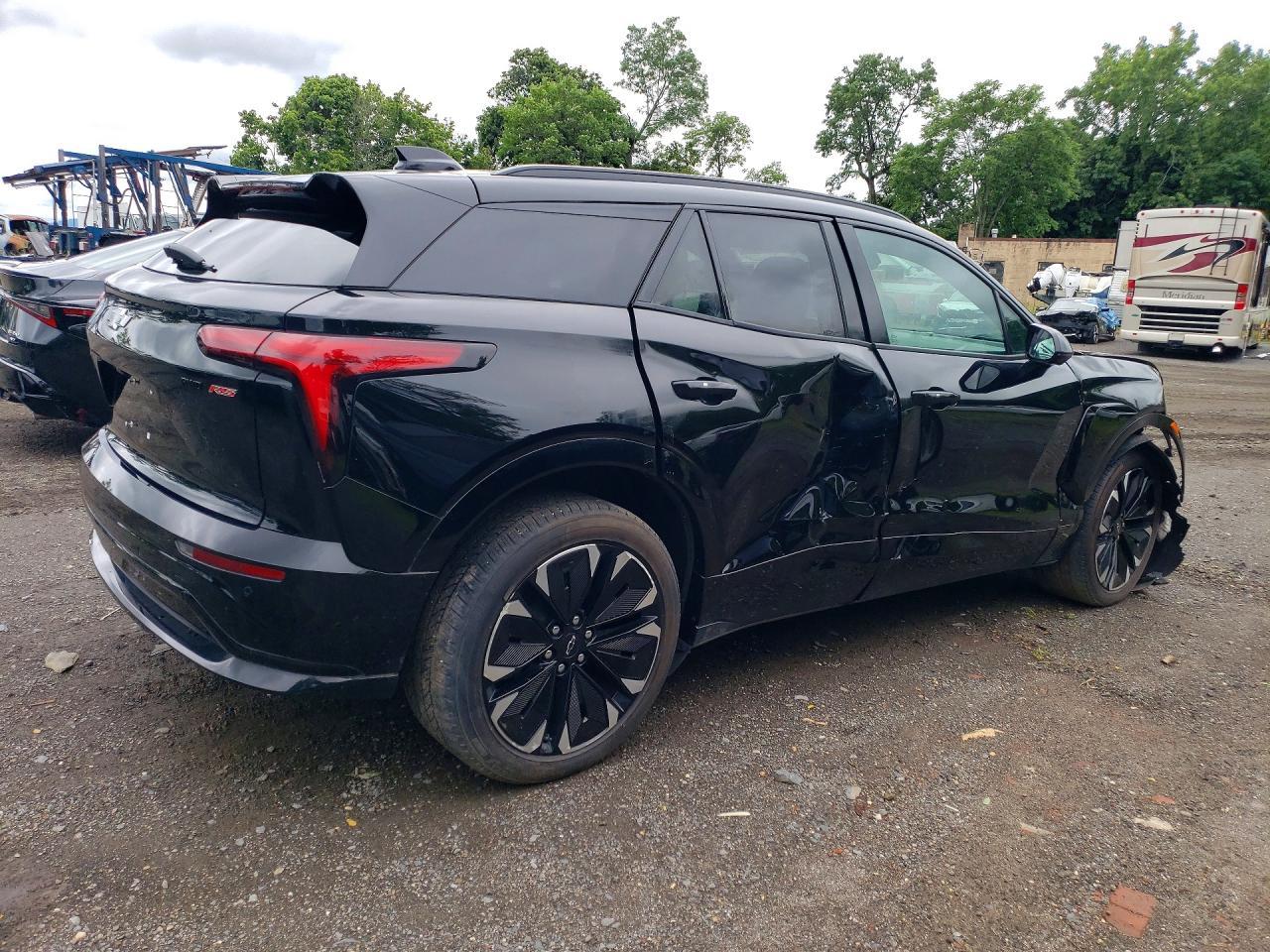 2024 Chevrolet Blazer Rs - Image 3