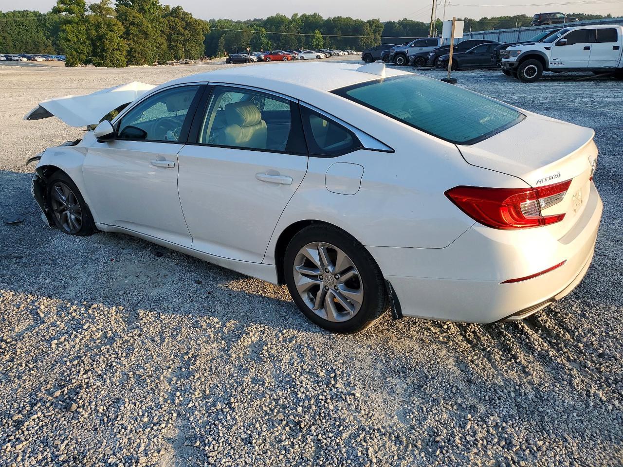 2018 Honda Accord Lx - Фото 2