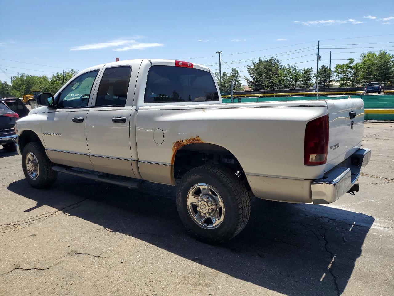 2005 Dodge Ram 2500 St - Фото 2