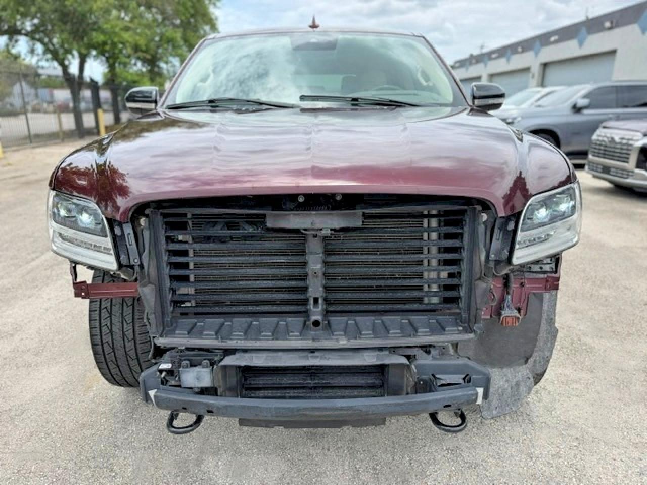 2021 Lincoln Navigator Reserve - Фото 5