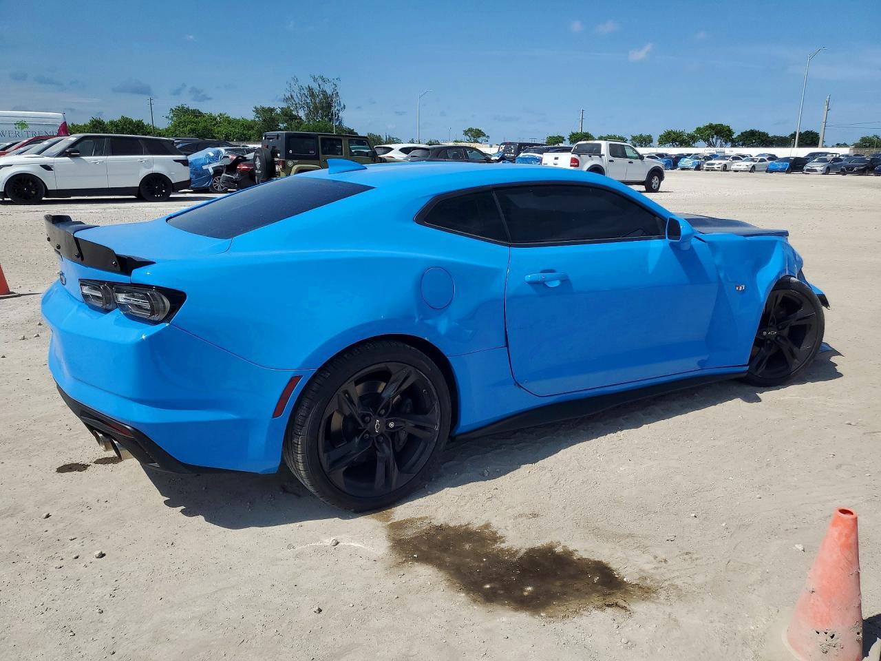 2022 Chevrolet Camaro Lt1 - Фото 3