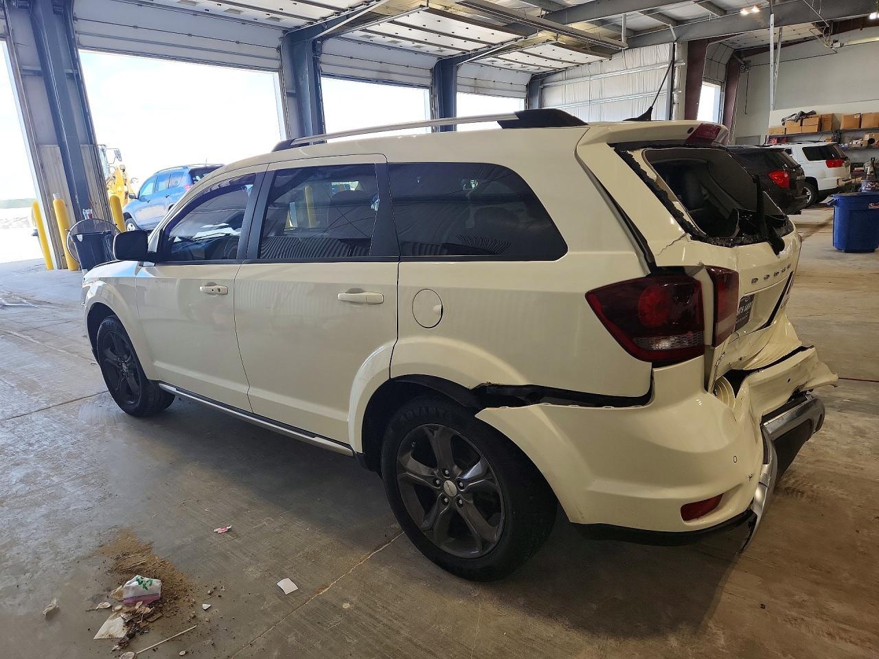 2015 Dodge Journey Crossroad - Фото 2