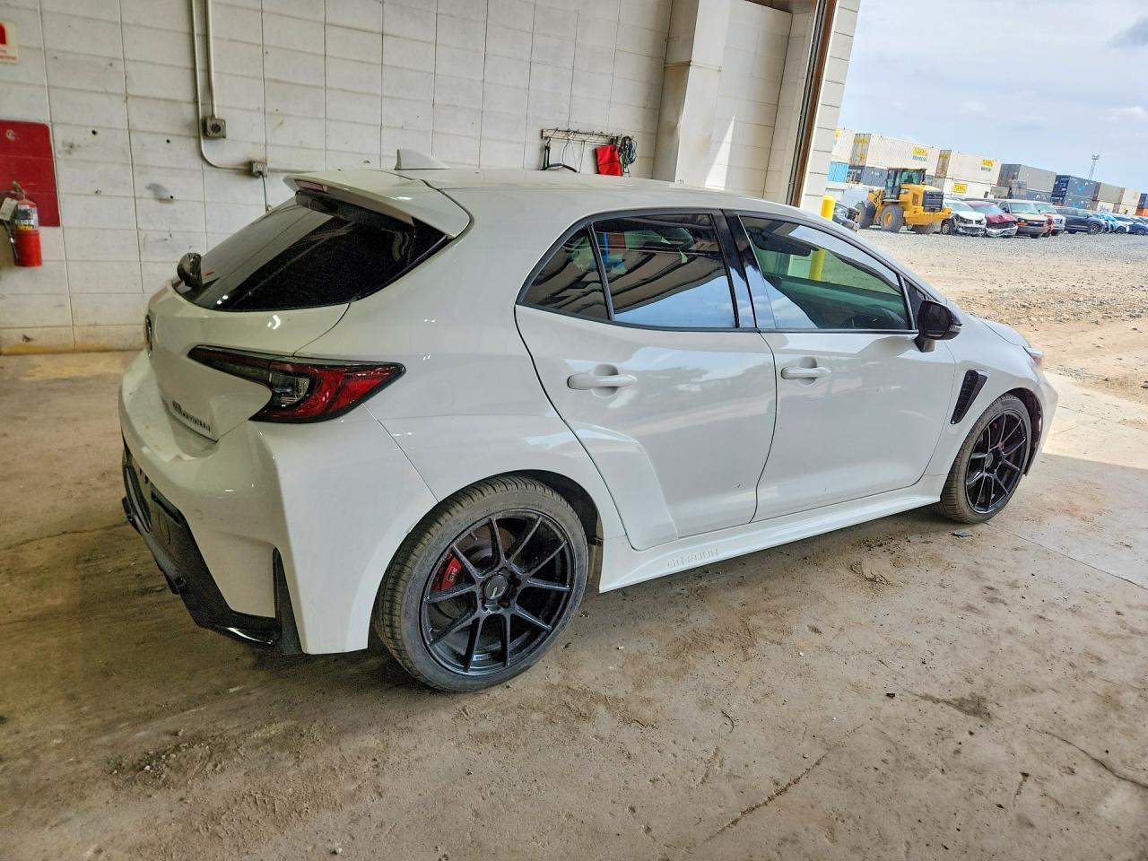 2024 Toyota Gr Corolla Premium - Фото 3