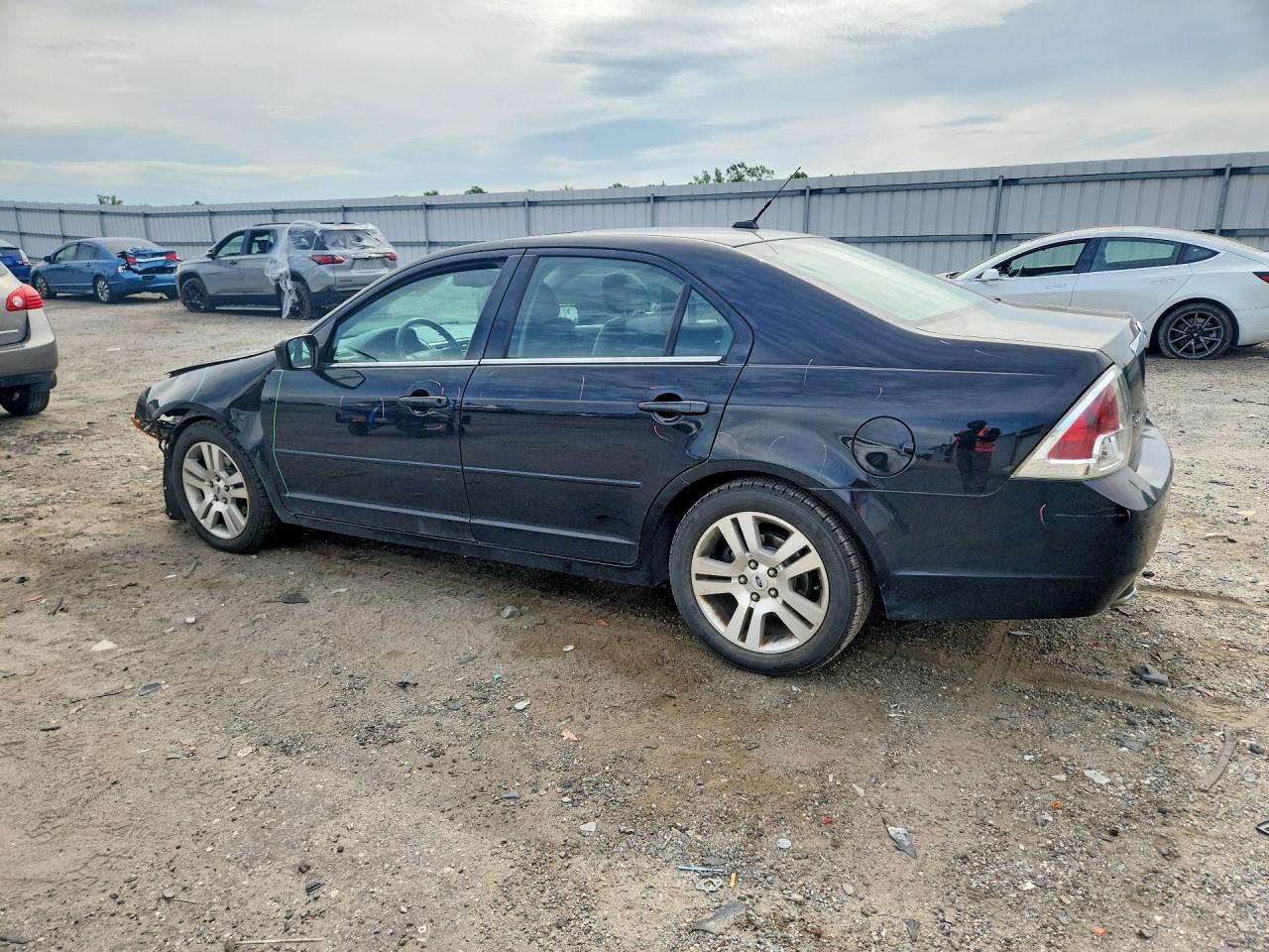 2007 Ford Fusion - Фото 2