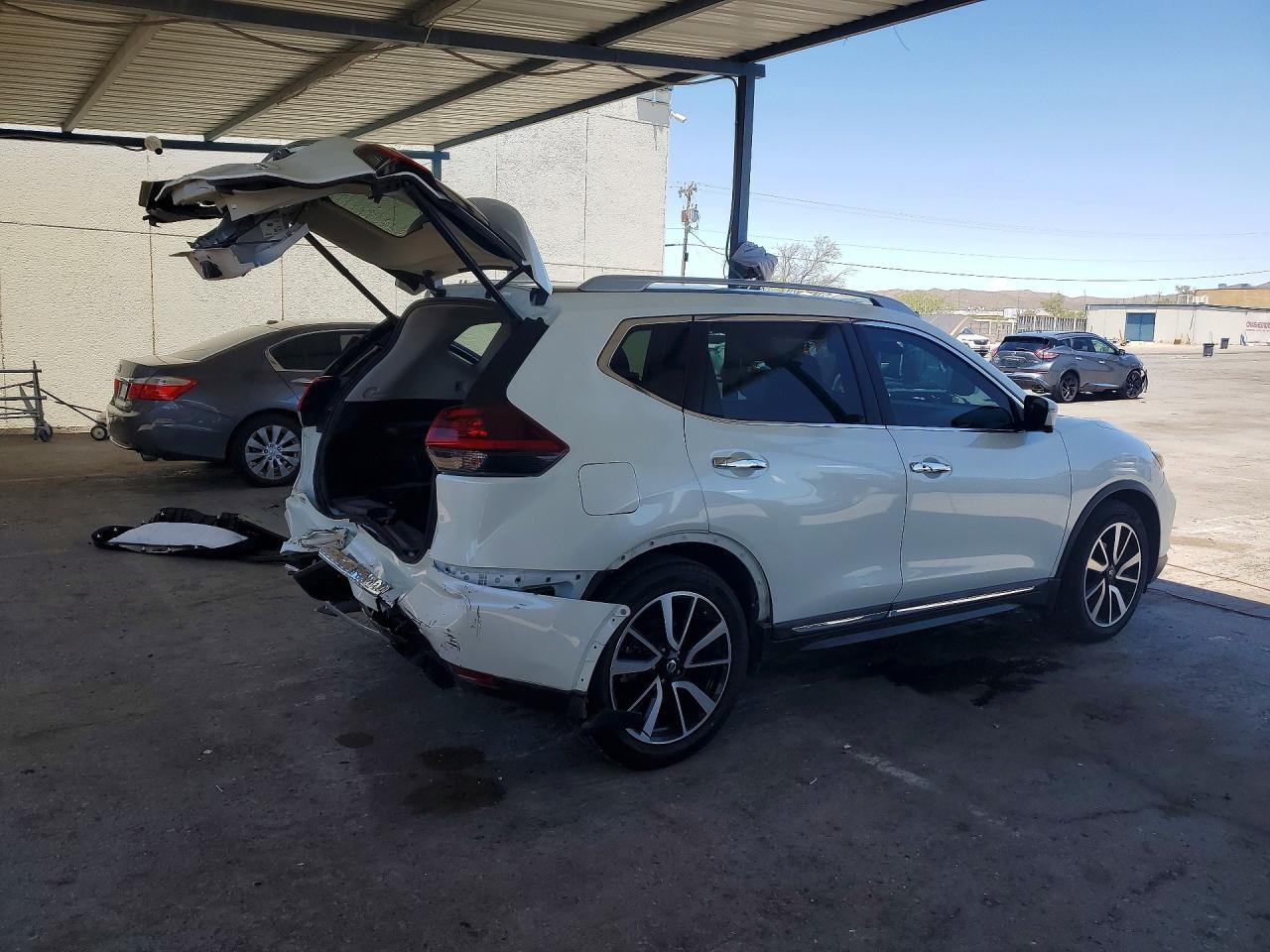 2020 Nissan Rogue Sl - Image 3
