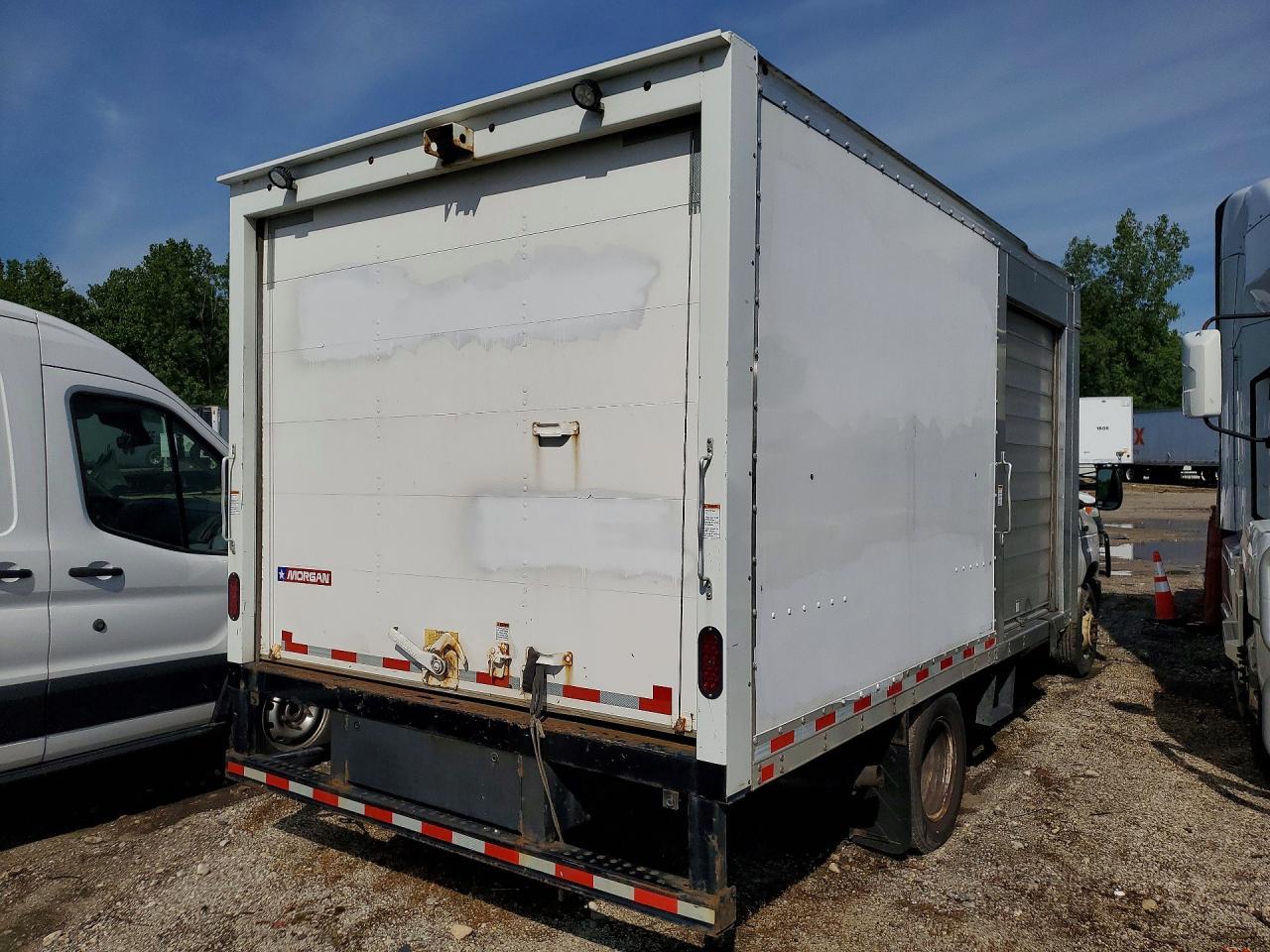 2021 Ford E350 Box Truck - Image 3