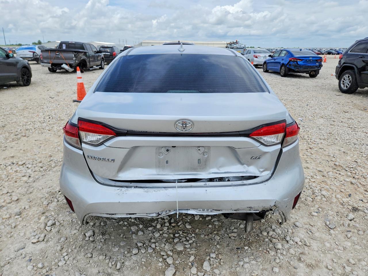 2021 Toyota Corolla Le - Image 6