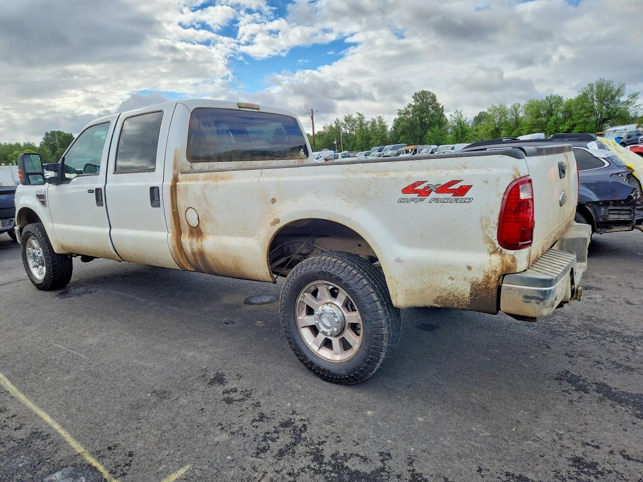 2009 Ford F350 Super Duty - Фото 2