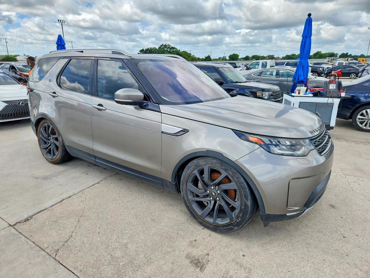 2018 Land Rover Discovery Hse - Image 4