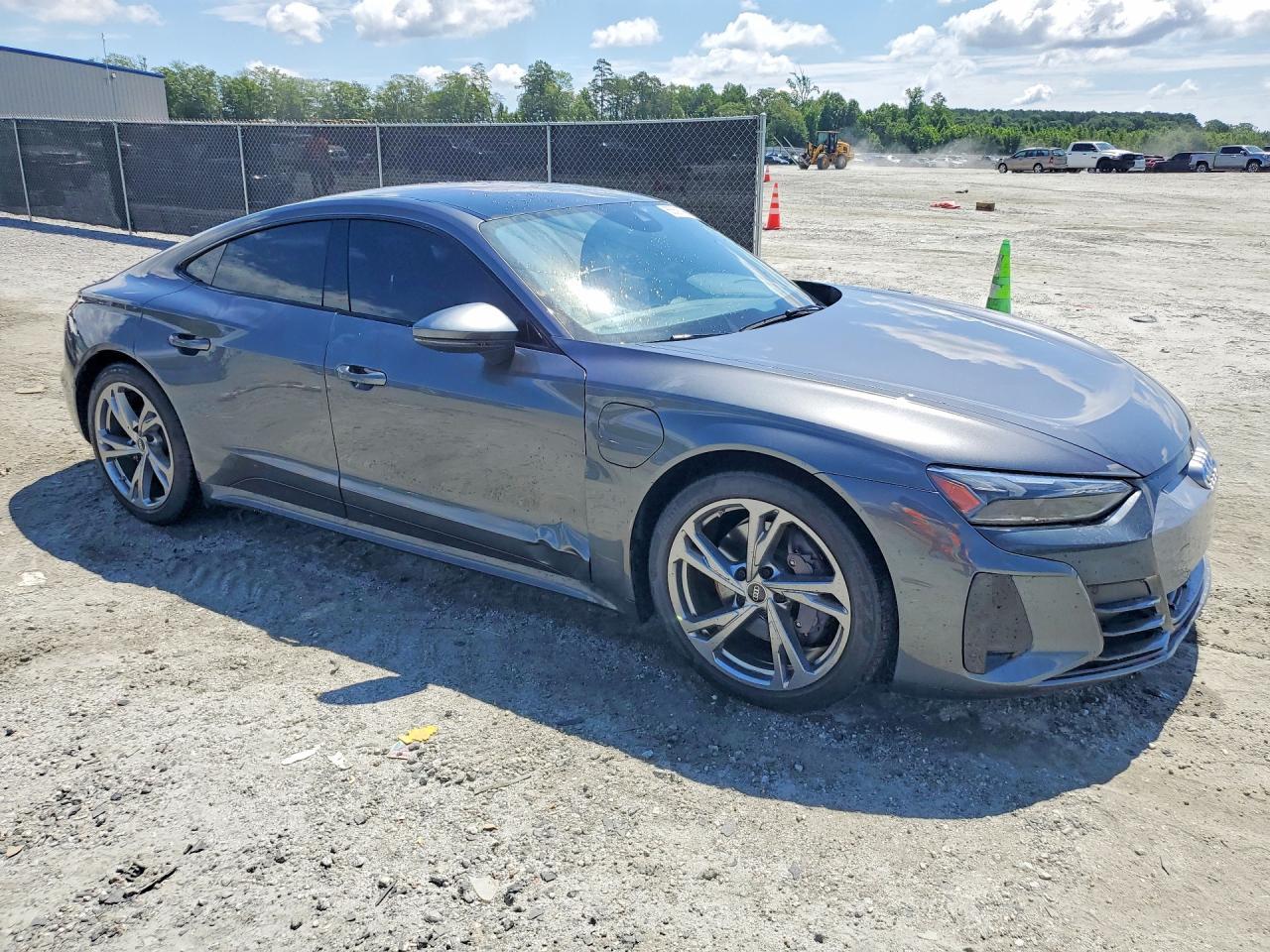2022 Audi E-Tron Gt Premium Plus - Фото 4