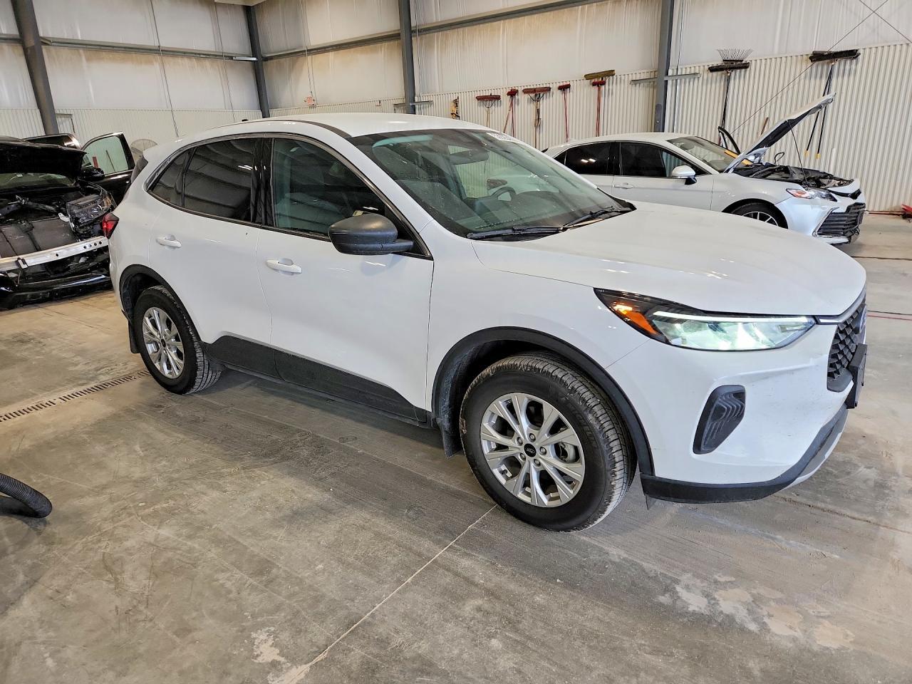 2024 Ford Escape Active - Фото 4