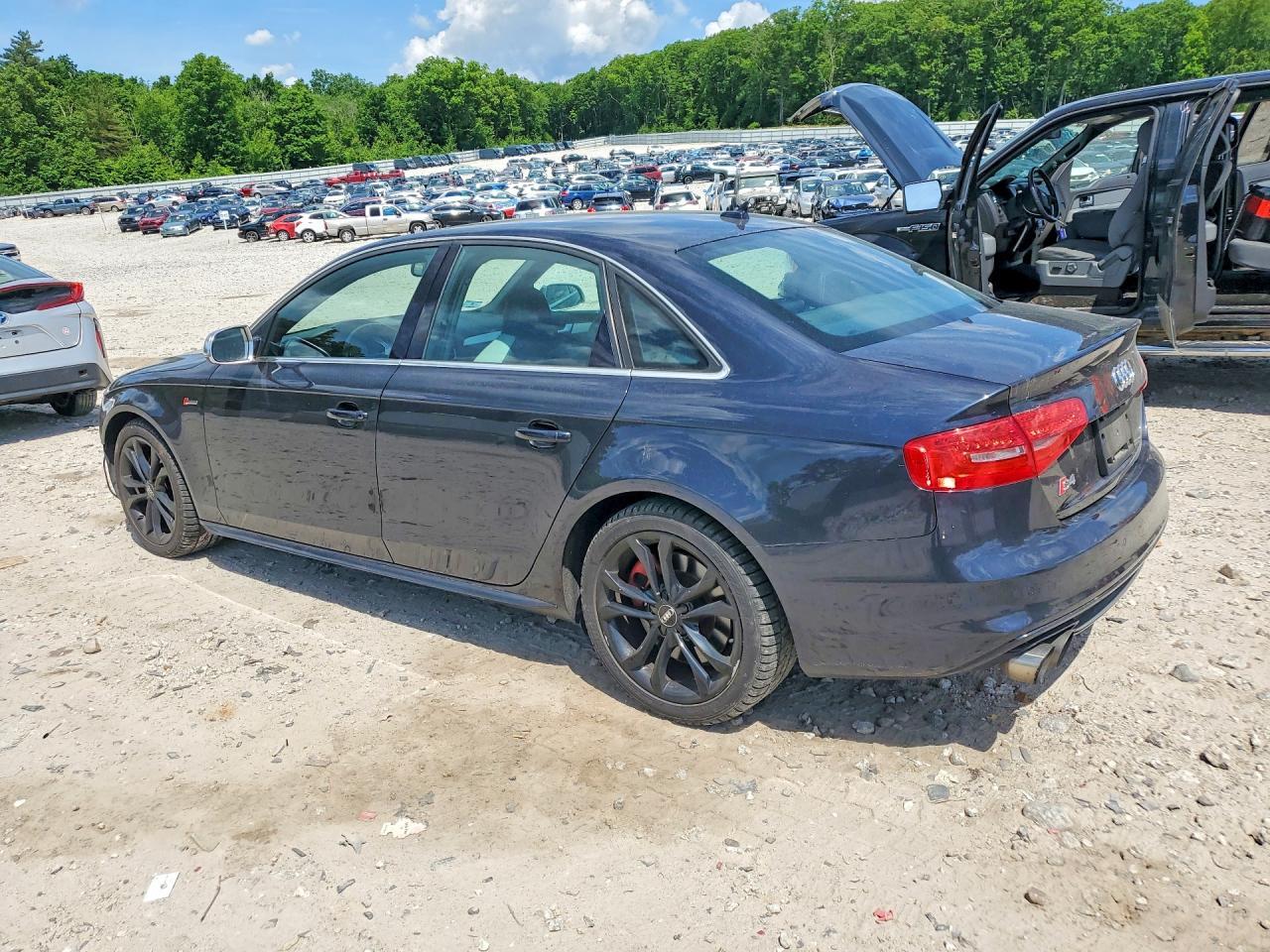 2014 Audi S4 Premium Plus - Image 2