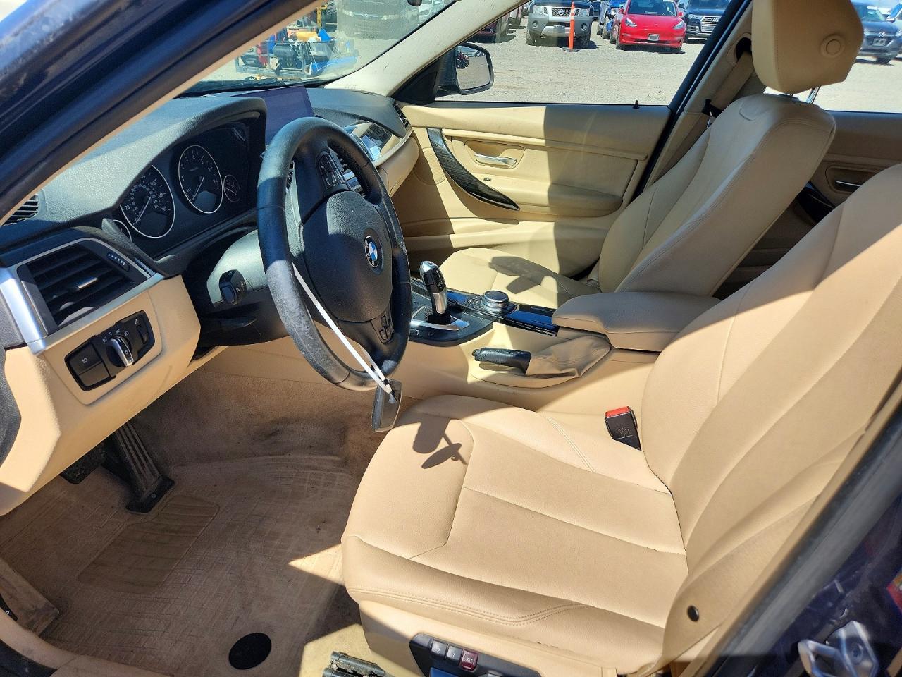 2016 BMW 320 Xi - Фото 7