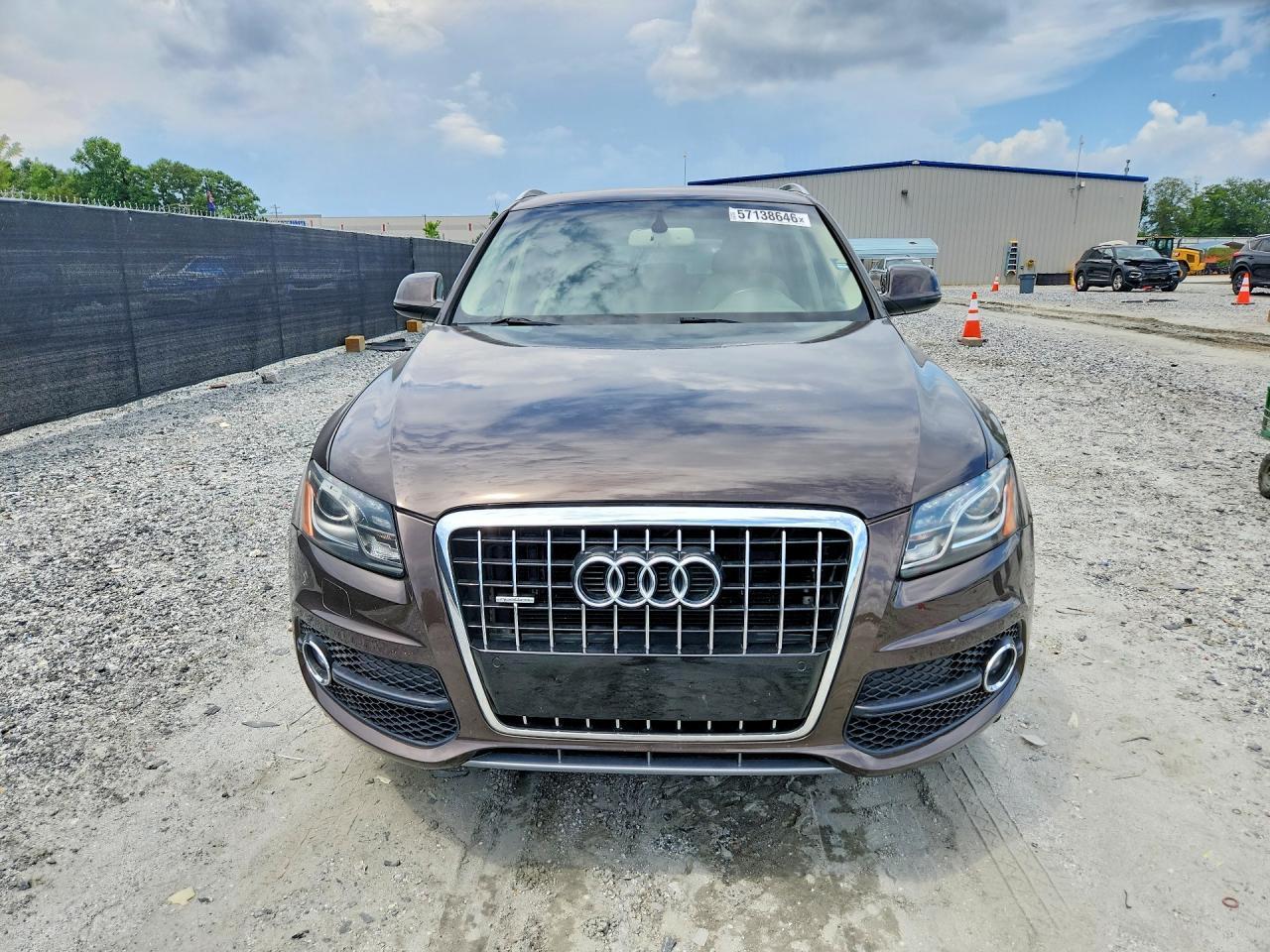 2011 Audi Q5 Premium Plus - Image 5