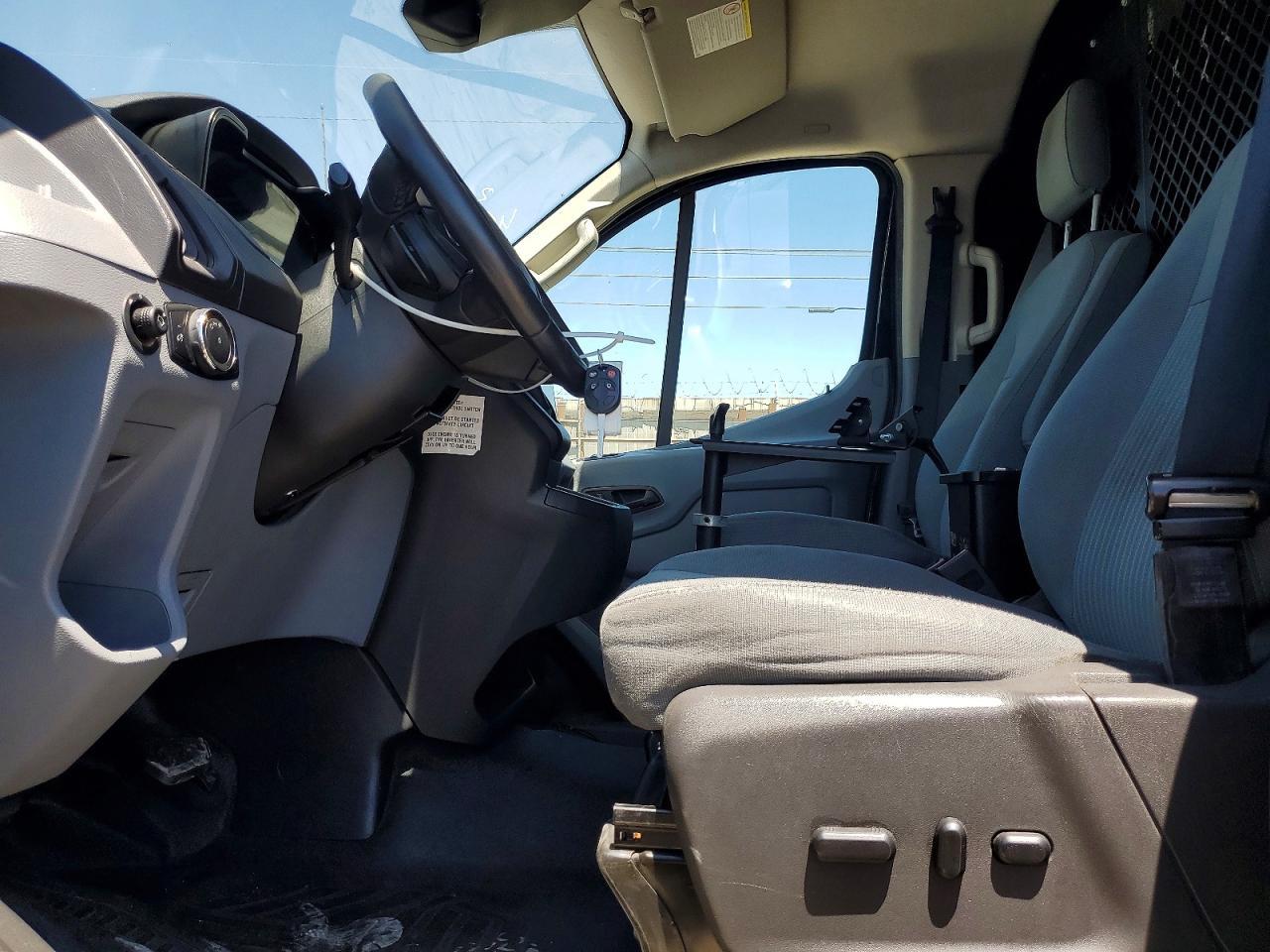 2015 Ford Transit T-350 - Image 7