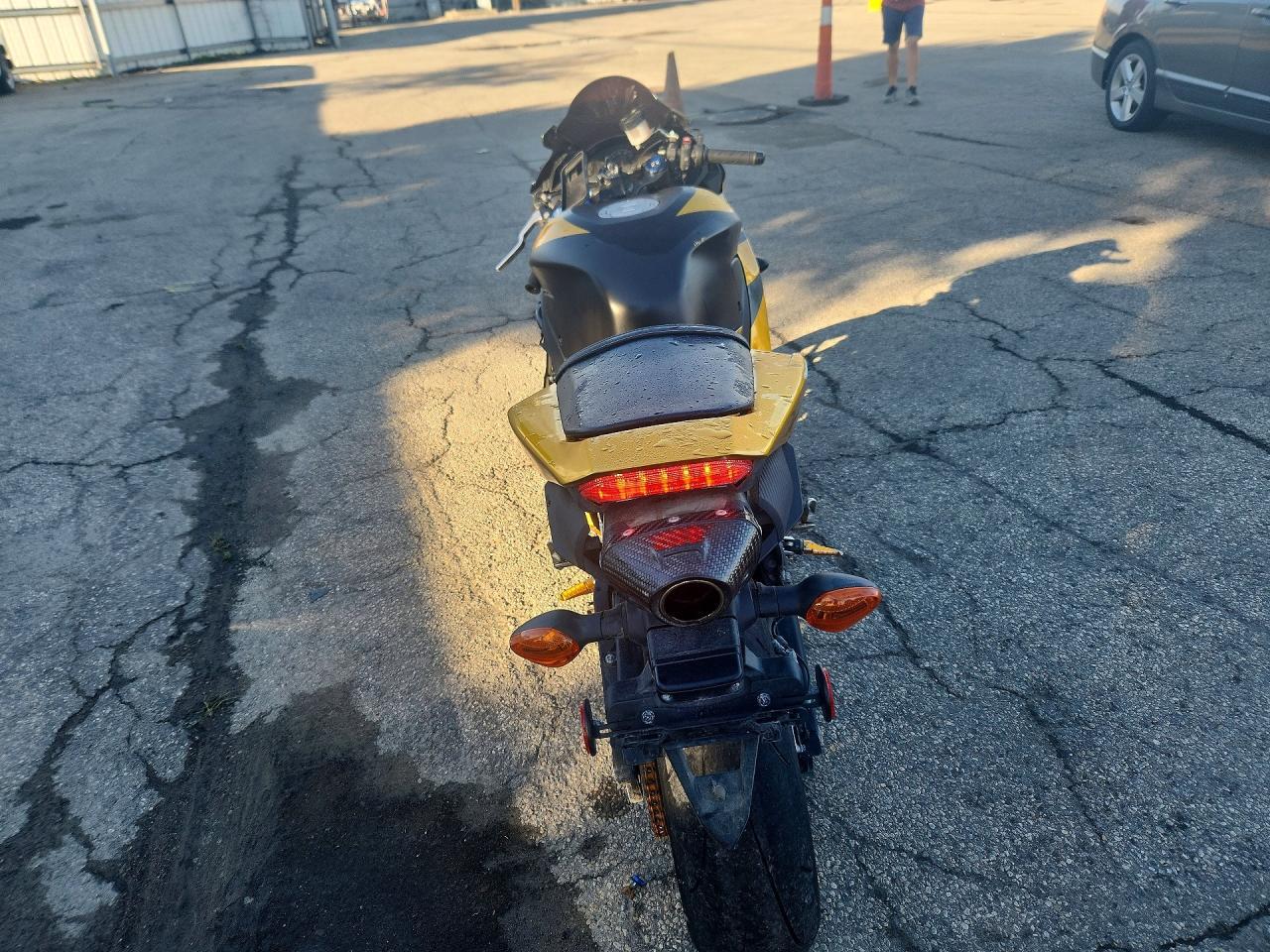 2025 Honda Cbr600 Ra - Фото 4