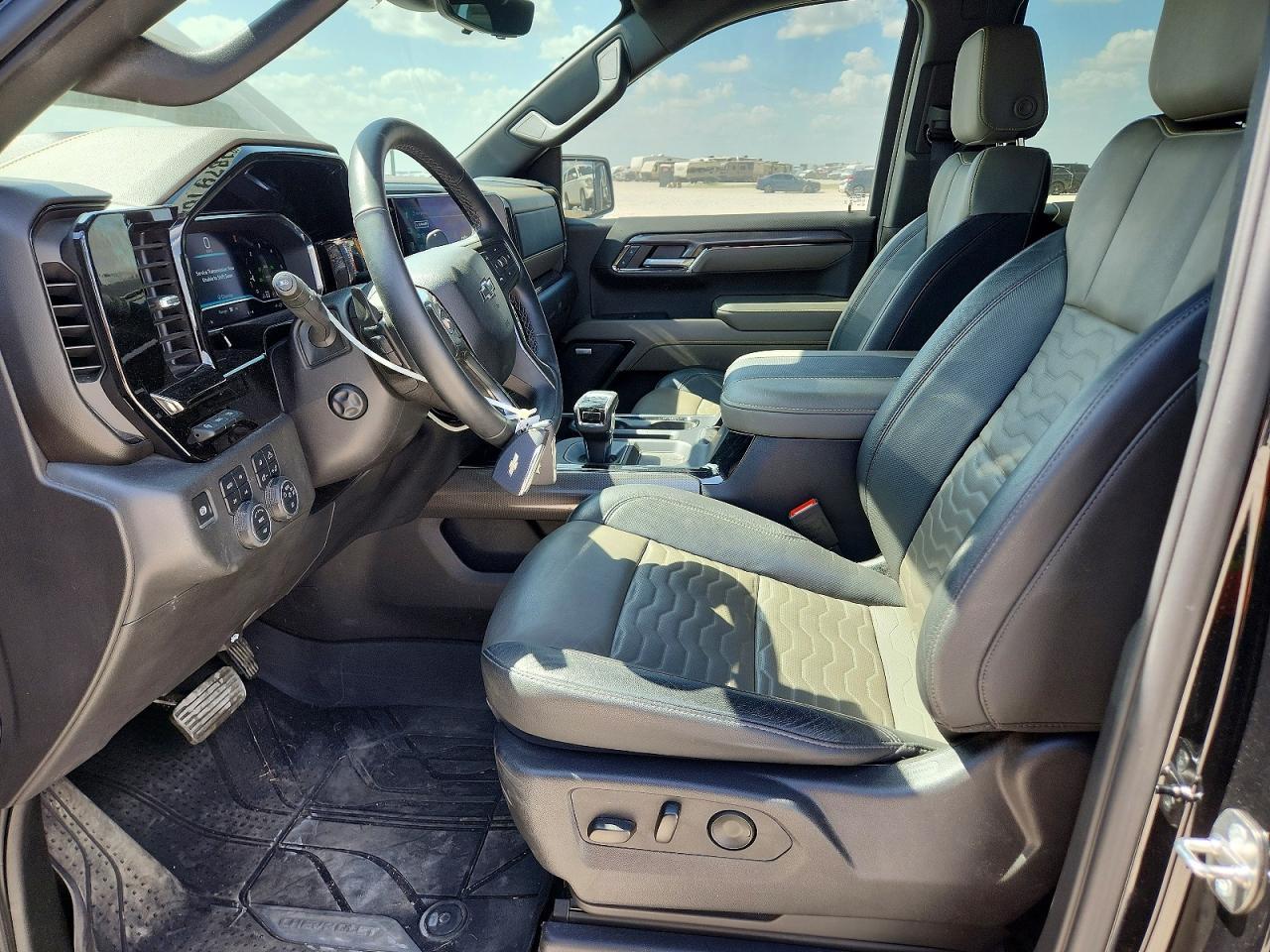 2024 Chevrolet Silverado K1500 Zr2 - Фото 7