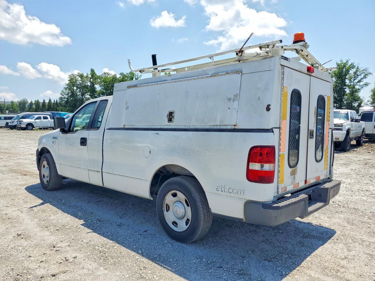 2008 Ford F150 - Фото 2