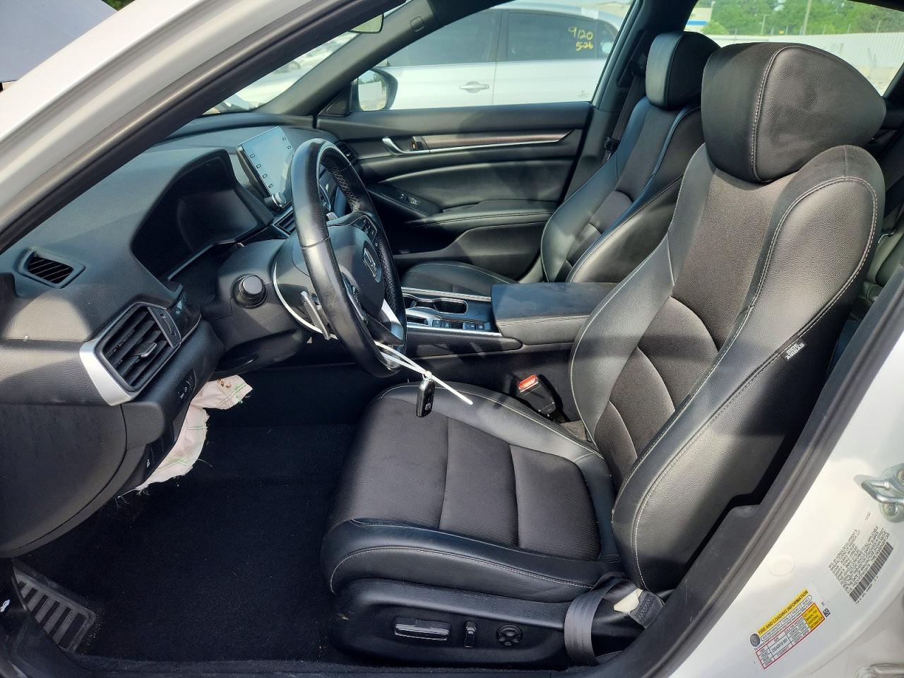 2022 Honda Accord Sport - Image 7