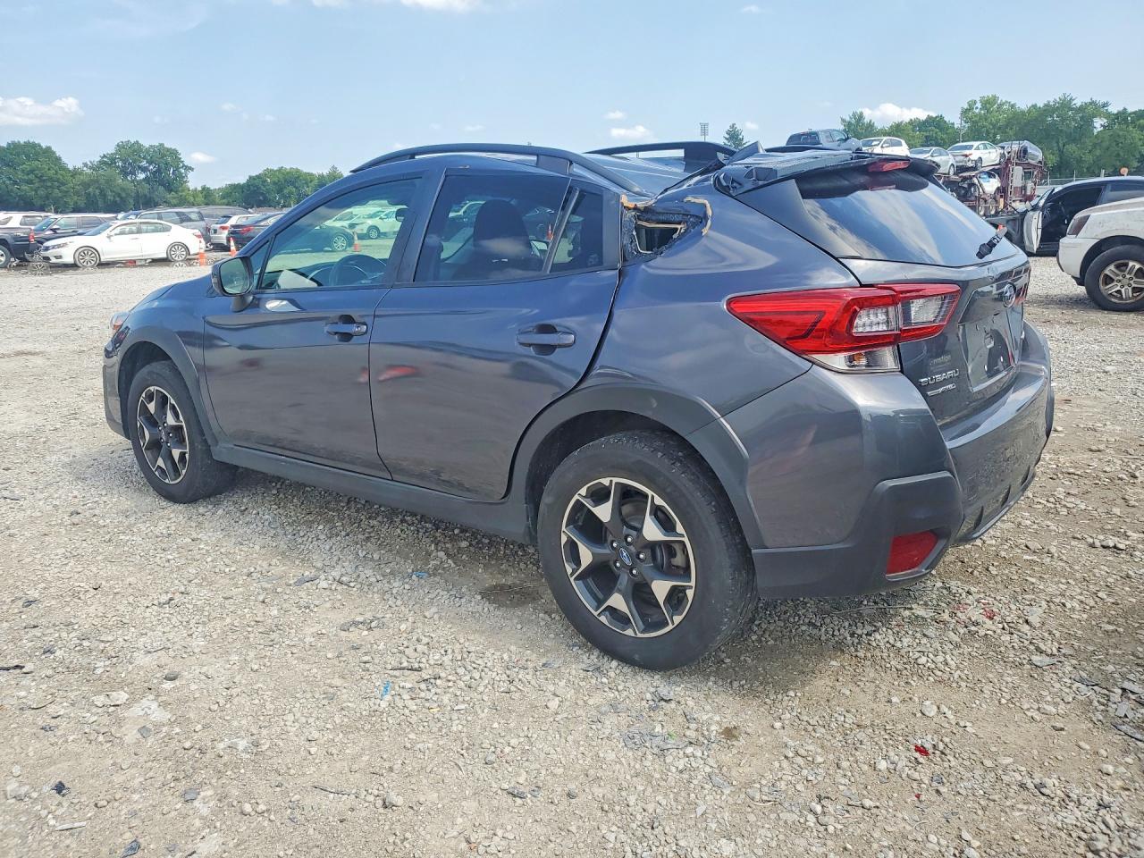2023 Subaru Crosstrek Premium - Фото 2