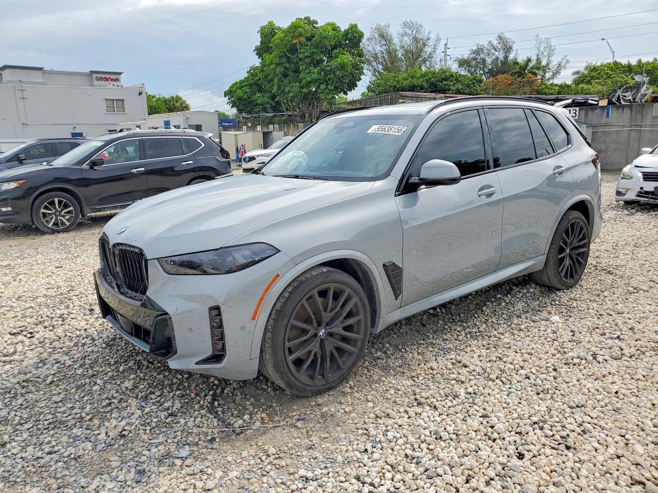 2025 BMW X5 xDrive40I