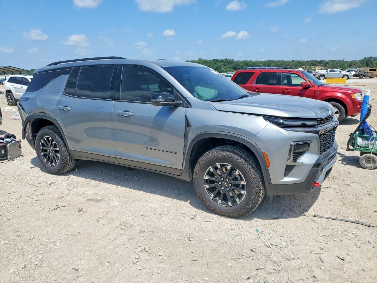 2026 Chevrolet Traverse Z71 - Фото 4