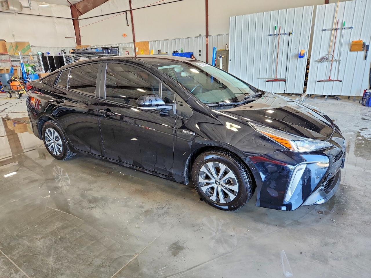 2022 Toyota Prius Xle Awd-E - Фото 4