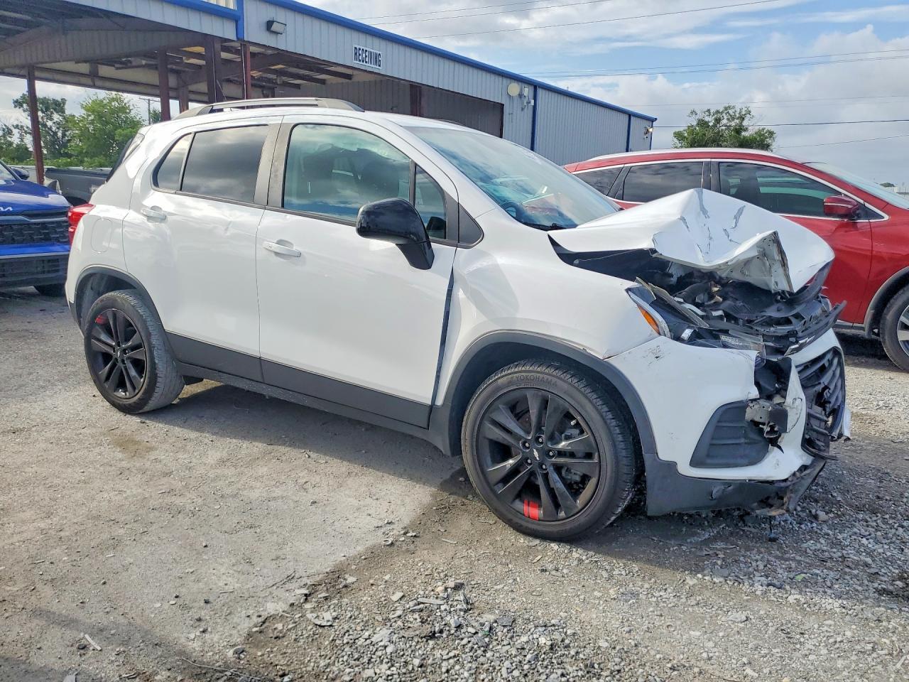 2020 Chevrolet Trax 1Lt - Image 4