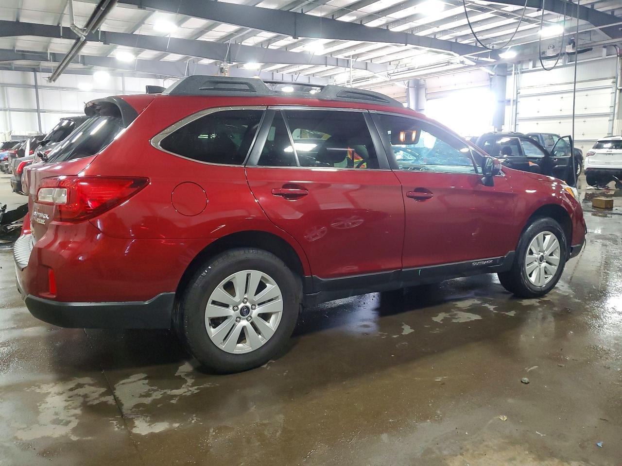 2017 Subaru Outback 2.5I Premium - Image 3