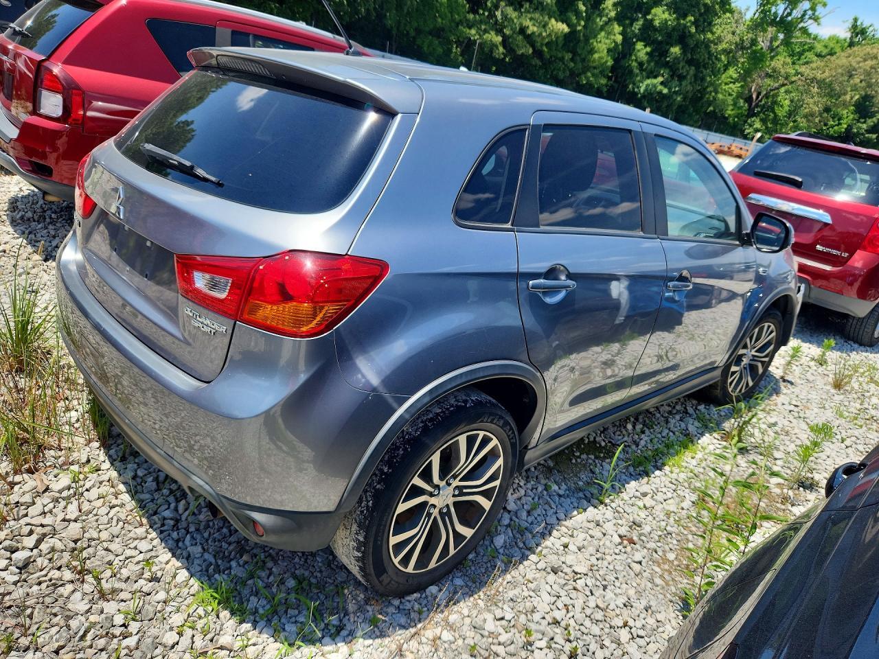 2016 Mitsubishi Outlander Sport Es - Фото 3