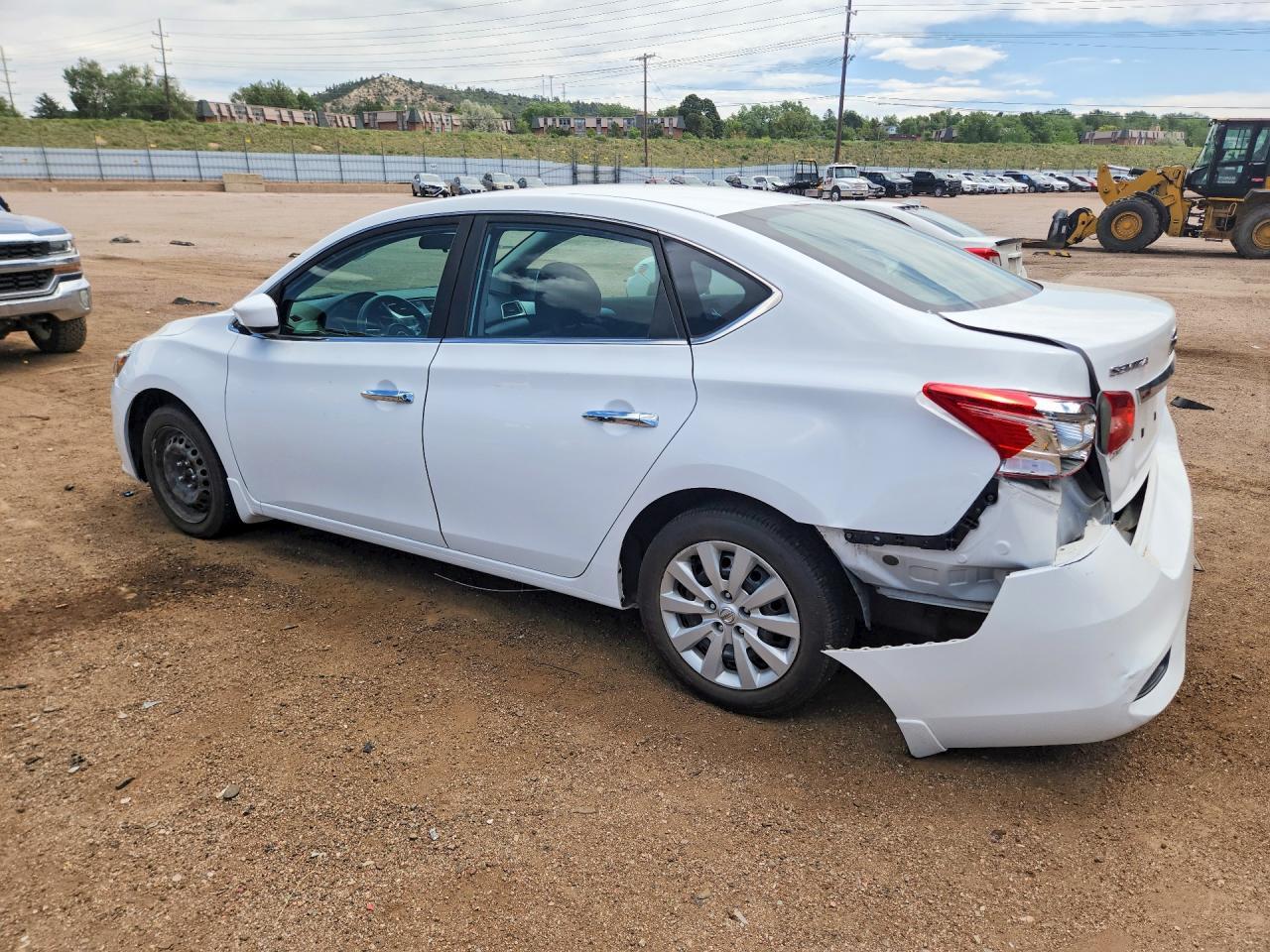 2018 Nissan Sentra S - Фото 2