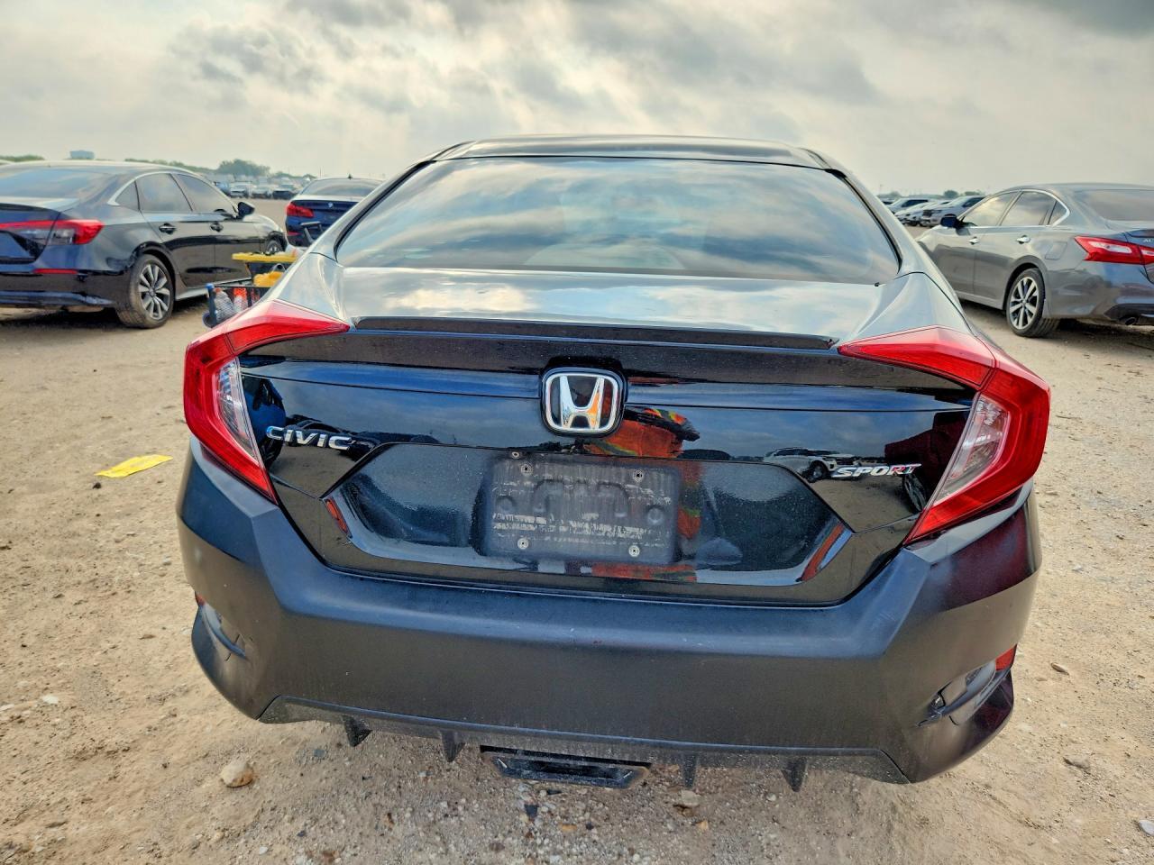 2019 Honda Civic Sport - Image 6