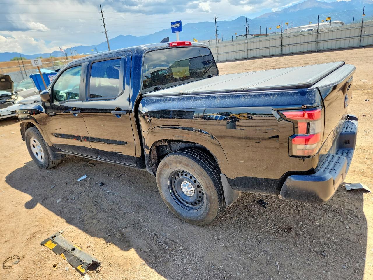 2023 Nissan Frontier S - Image 2