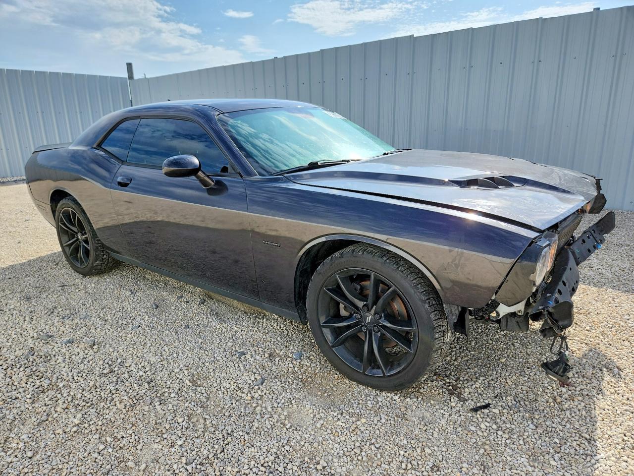 2018 Dodge Challenger R - Фото 4