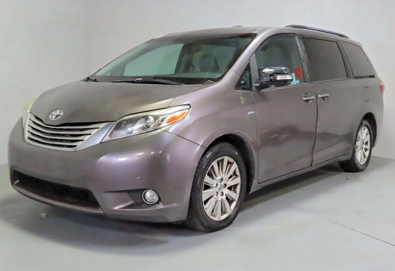 2016 Toyota Sienna Limited 7-Passenger - Фото 2