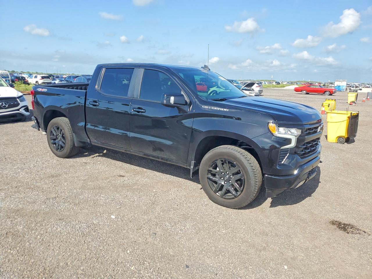 2026 Chevrolet Silverado K1500 Rst - Image 4