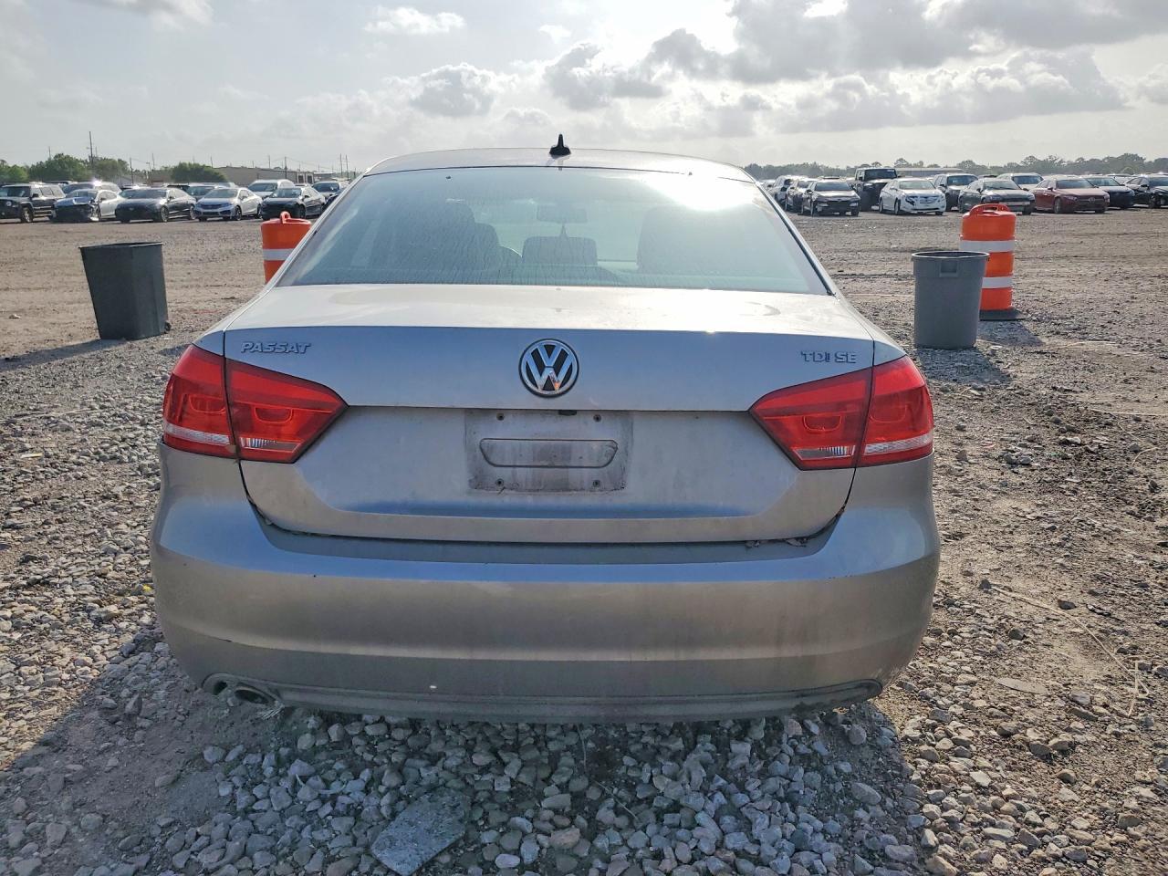 2014 Volkswagen Passat Tdi - Фото 6