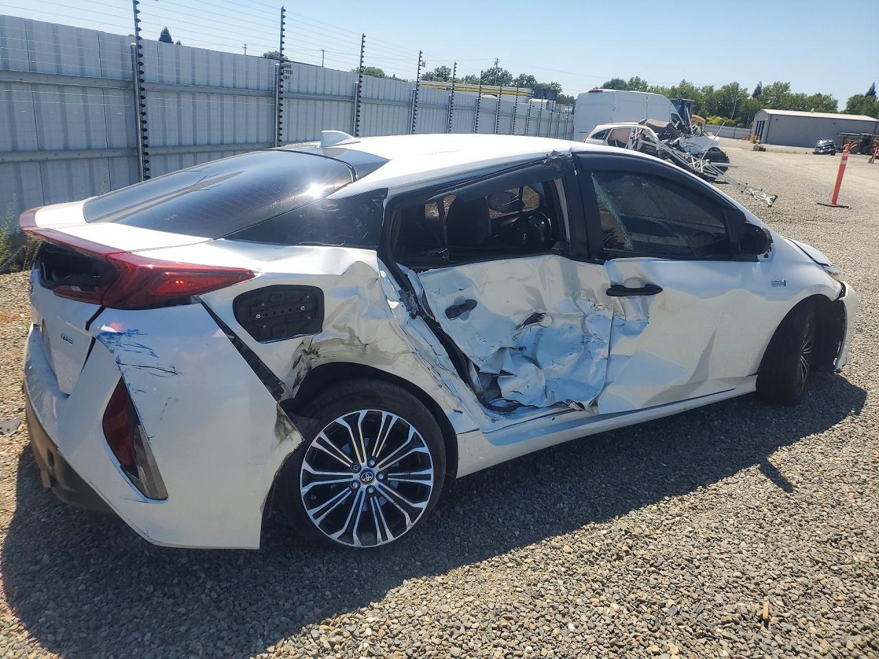 2022 Toyota Prius Prime Xle - Image 3