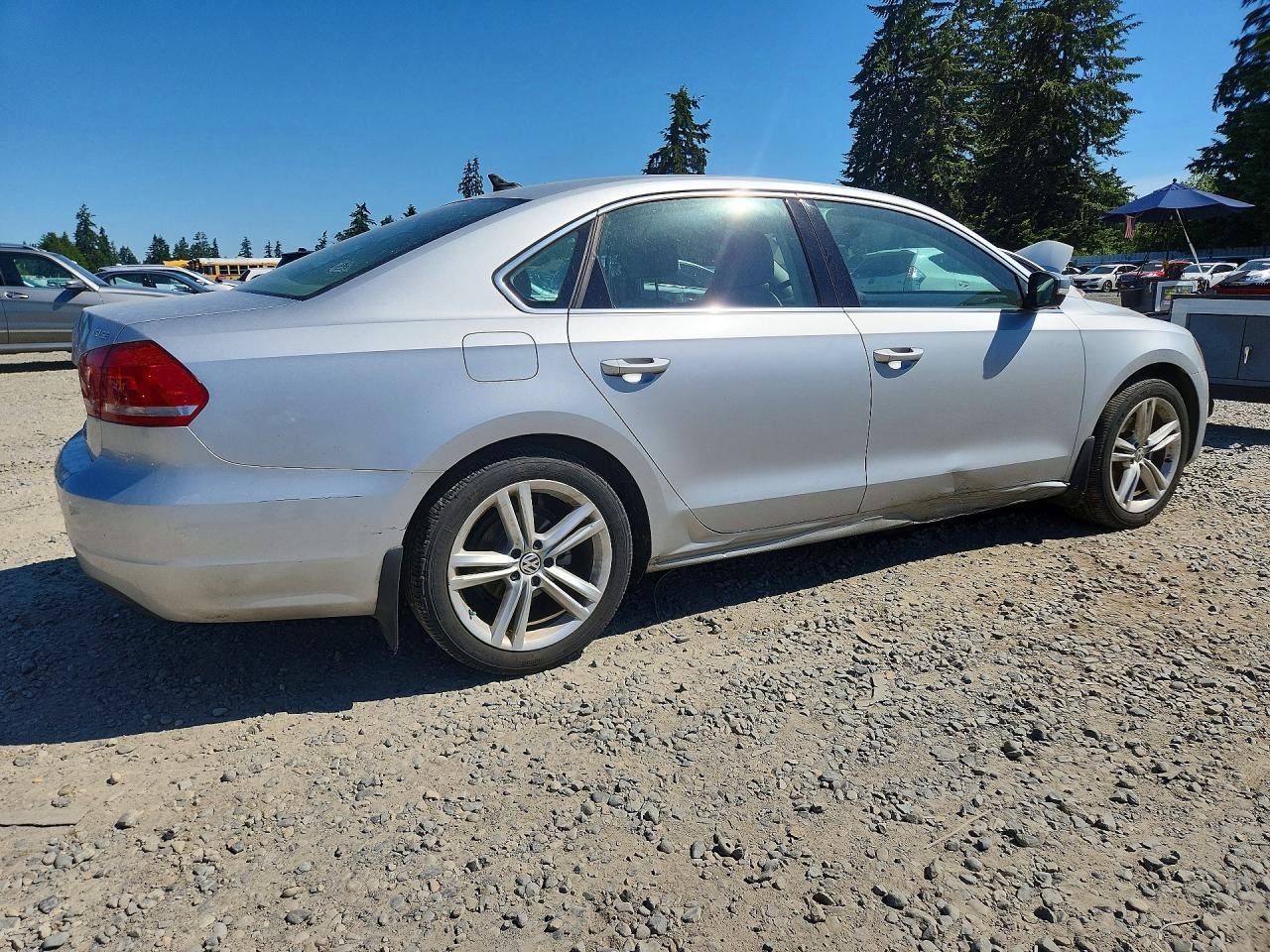 2014 Volkswagen Passat Se - Фото 3