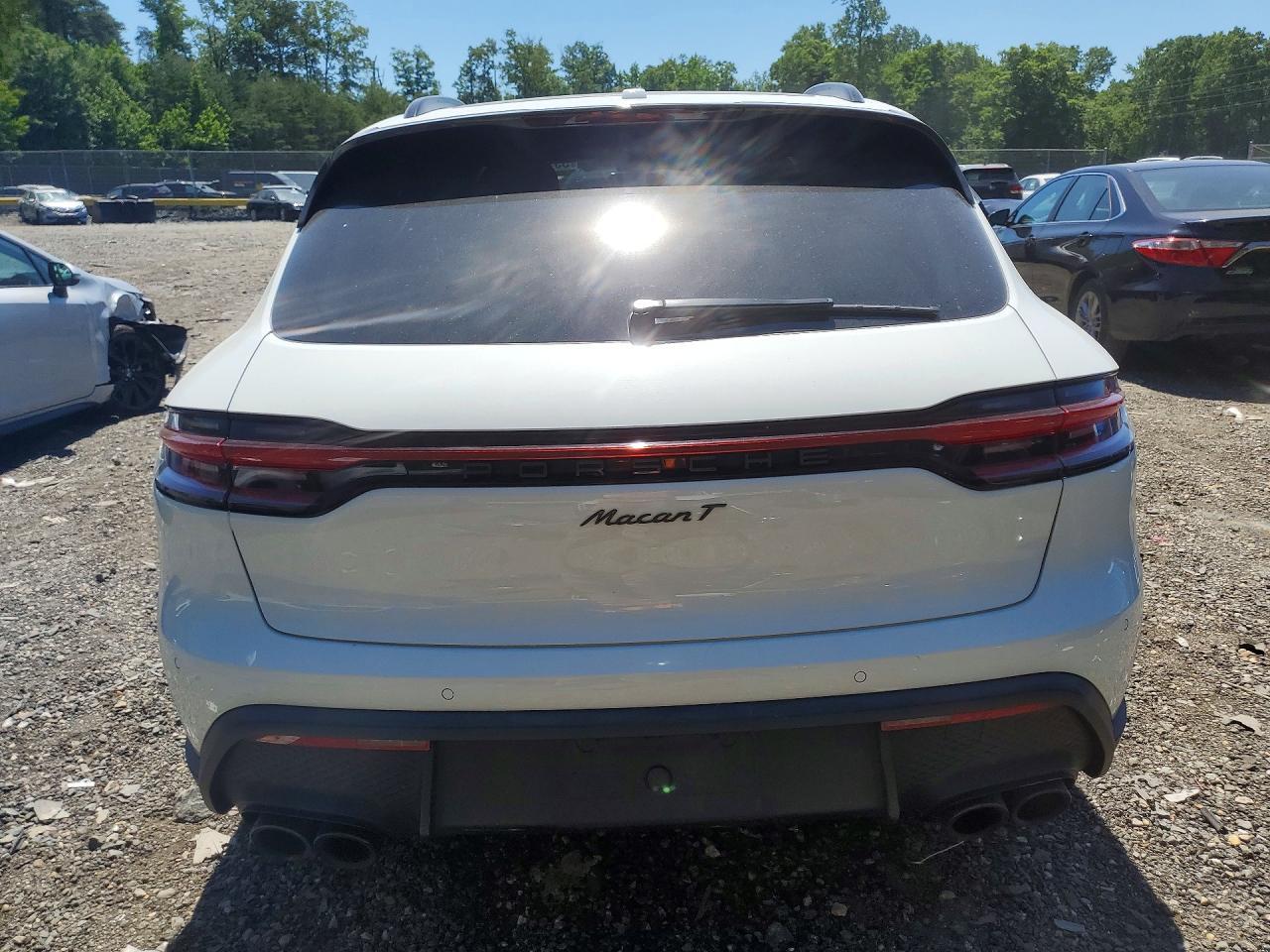 2024 Porsche Macan Base - Image 6