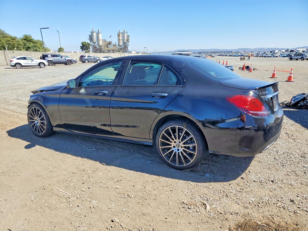 2021 Mercedes-Benz C 300 - Фото 2