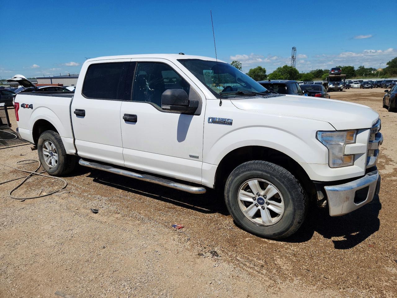2017 Ford F150 Supercrew - Image 4